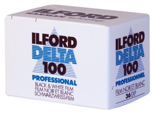 Ilford DELTA 100 Pro Pellicola in Bianco e Nero ISO 100 35mm - 36 Scatti