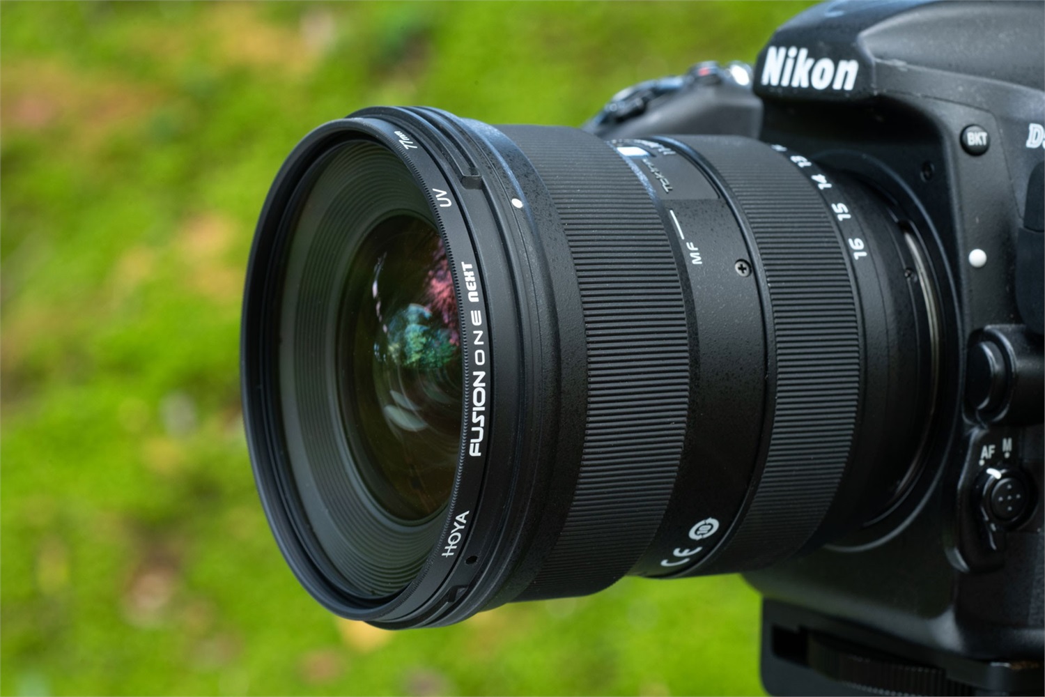 HOYA FUSION ONE NEXT Filtro UV 82mm - Vetro Ottico di Alta Qualità, 18 Strati di Rivestimento, Alta Trasmissione della Luce, Resistente a Macchie e Idrorepellente