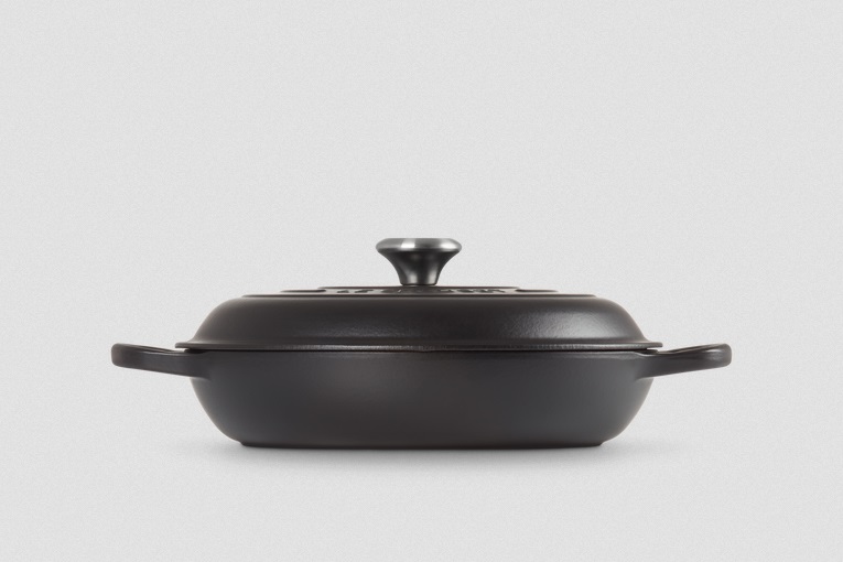 Le Creuset Tegame Basso Evolution in Ghisa Vetrificata 30 cm - Nero, 3.2 L