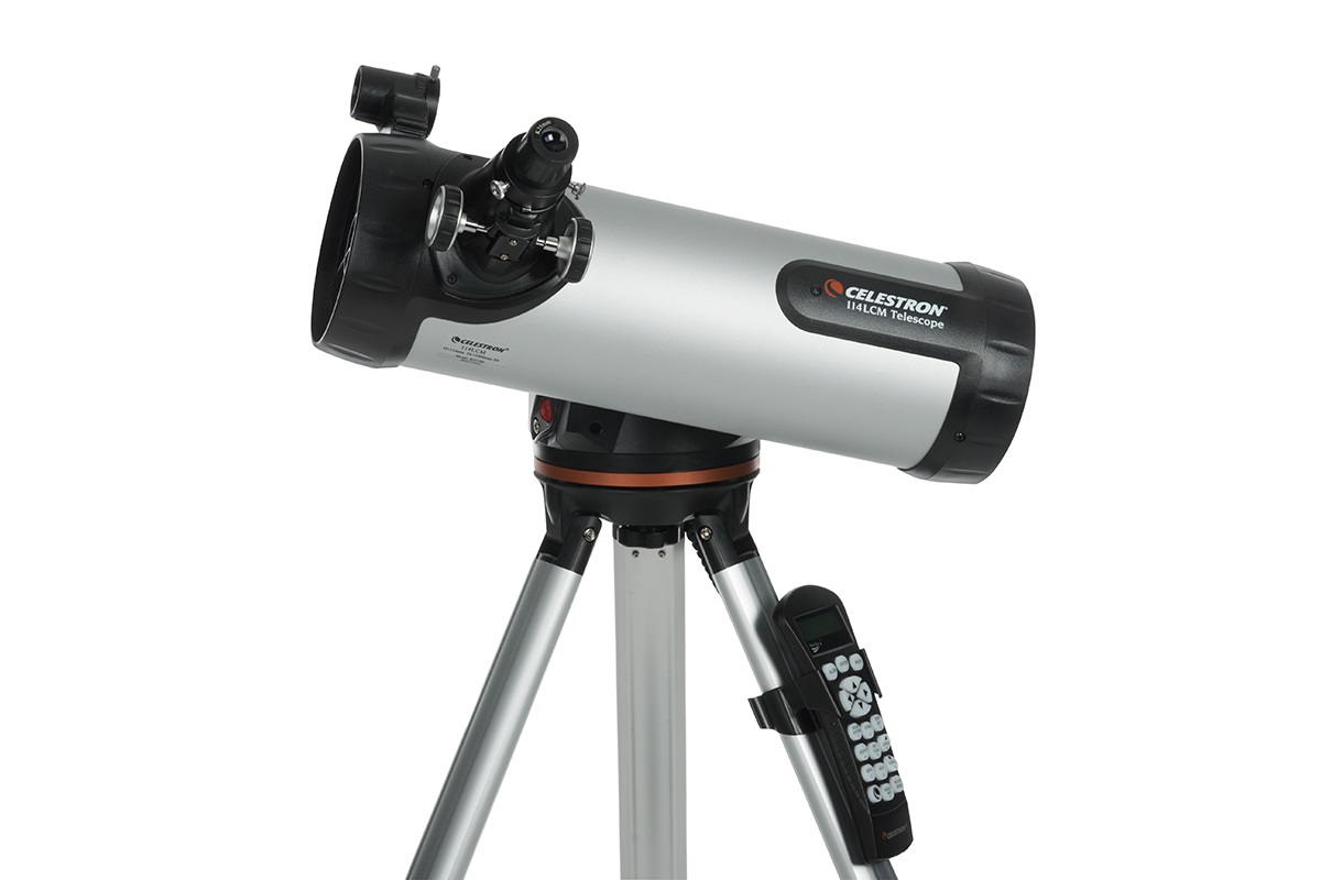 Celestron LCM 114 Telescopio Riflettore Newtoniano Computerizzato 114mm con Montatura GoTo e Treppiede