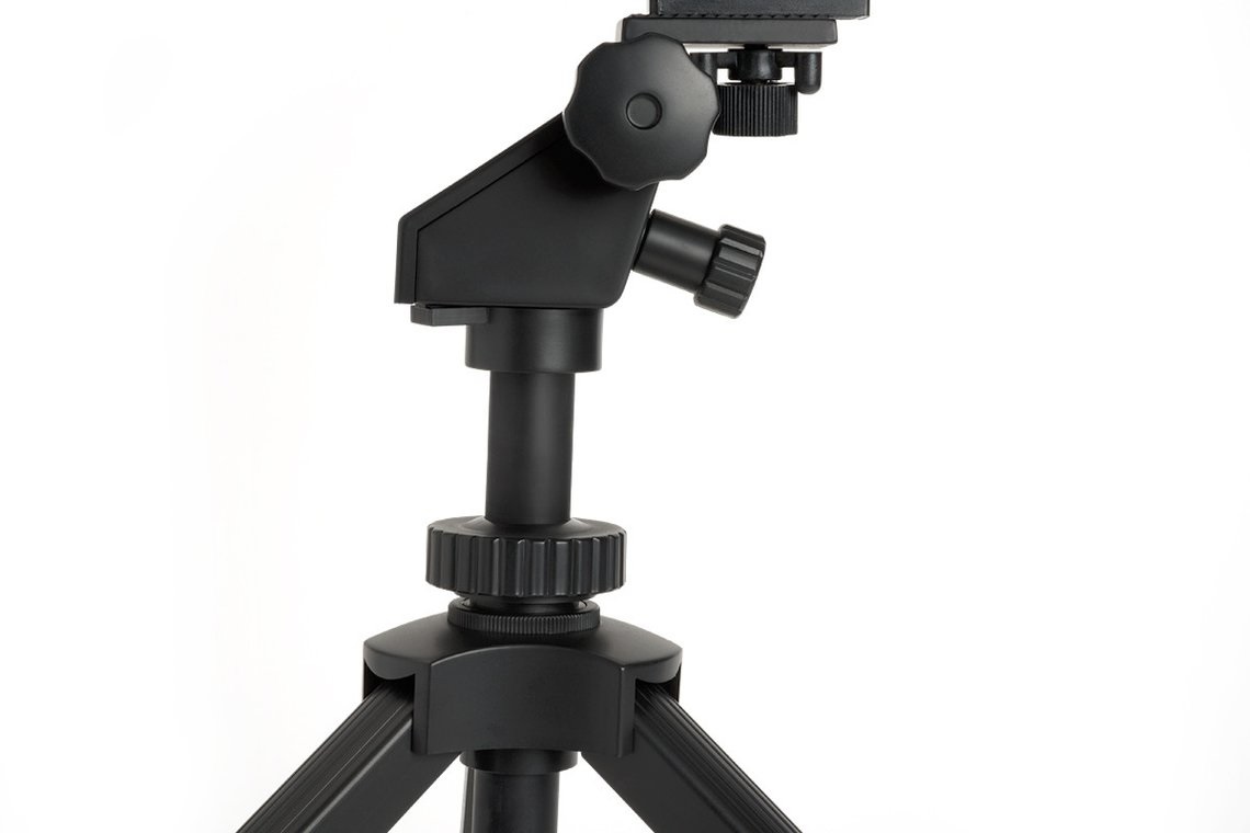 Celestron C70 Mini Mak Cannocchiale Angolato 70 mm - Ingrandimento 25-75x, Ottica Multistrato, Rivestimento in Gomma, Treppiede Incluso