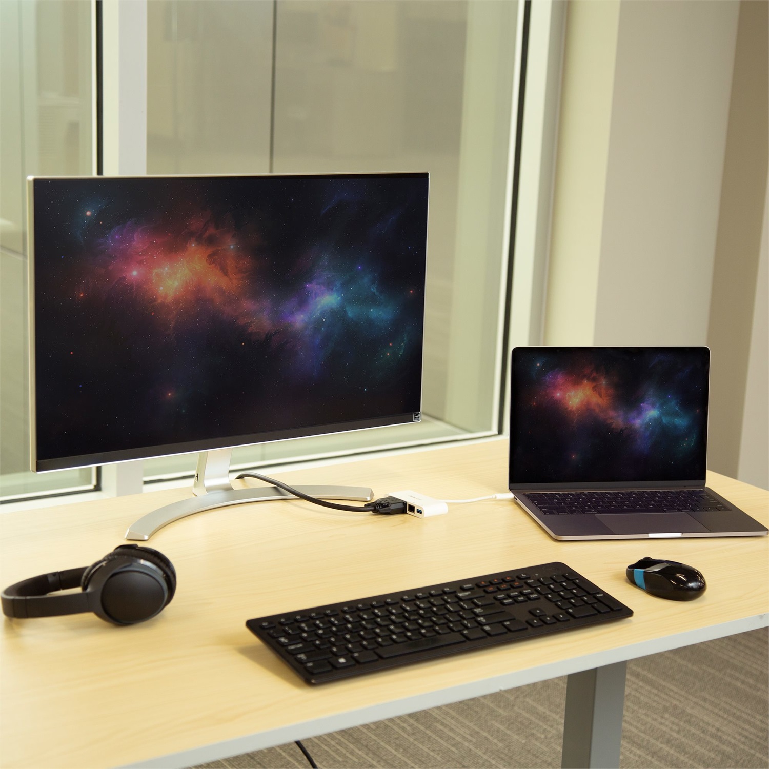 StarTech.com Adattatore Multiporta per Portatili USB-C - Power Delivery, DVI, GbE, USB 3.0 - Cablato, USB 3.2 Gen 1 Type-C, Bianco