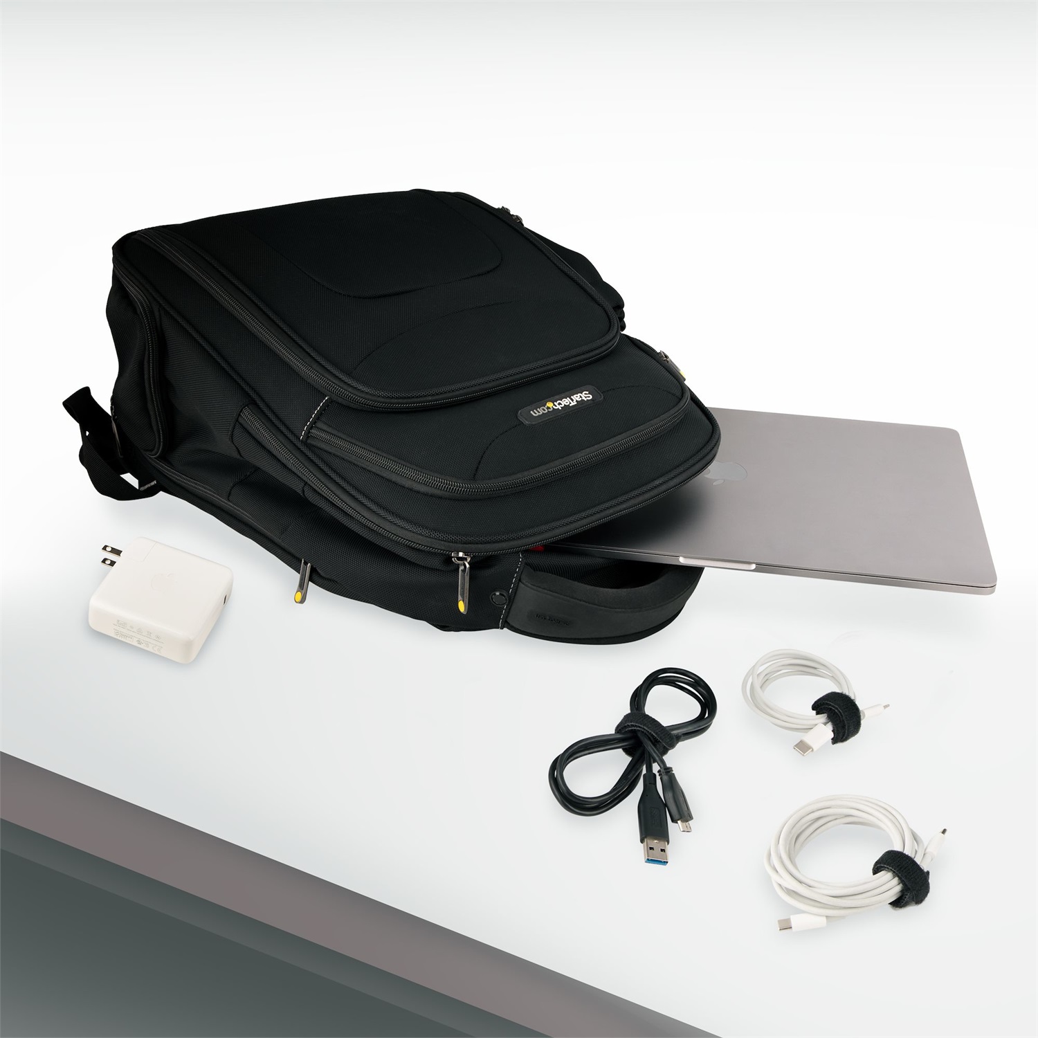 StarTech.com Fascette Fermacavi a Strappo da 15cm - Confezione da 50 pezzi - Nero - Riutilizzabili con Occhiello - Regolabili e Flessibili in Nylon