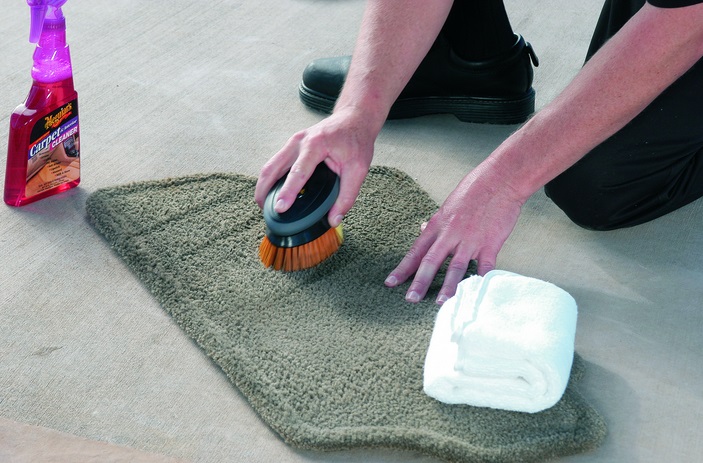 Meguiar's Pulitore per Tappeti ed Interni - Spray Detergente Rimuovi Macchie e Odori, 473 ml