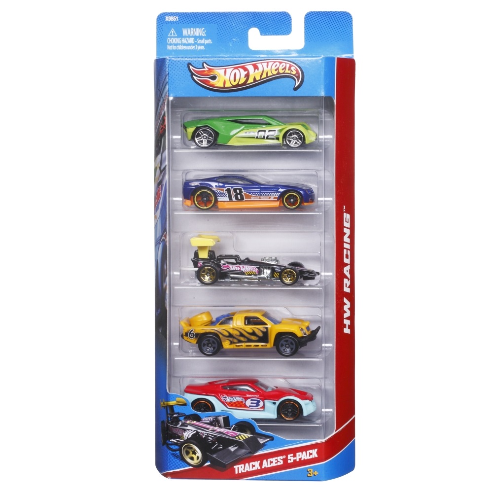 Mattel Hot Wheels Confezione da 5 Veicoli Assortiti in Scala 1:64 con Dettagli Autentici - Giocattolo per Bambini 3 Anni