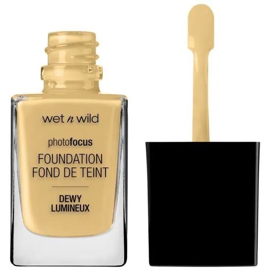 Wet n Wild Photo Focus Foundation Dewy 30 ml - Fondotinta Idratante Golden Beige per Pelli Normali a Secche, Copertura Media a Piena, Vegan