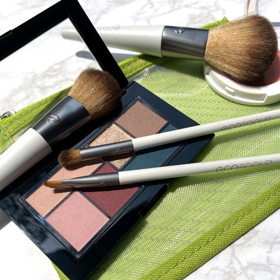 EcoTools Set di 4 Pennelli per il Trucco del Viso e del Corpo - Alta Qualità, Ideale per Appassionati e Visagisti Professionisti