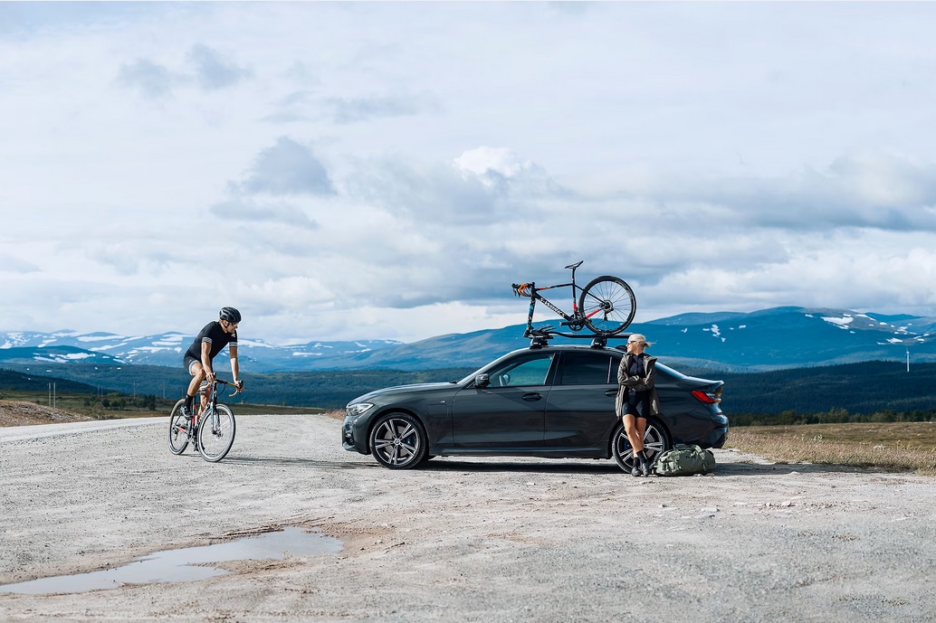 Thule TopRide 568 Portabiciclette da Tetto Nero - Compatibile con Freni a Disco e Perno Passante, Montaggio Facile e Sicuro