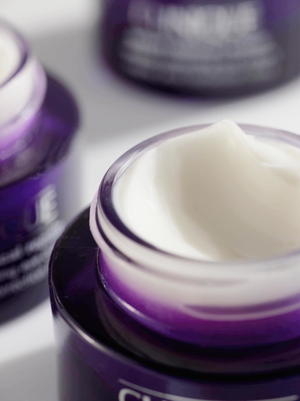 Clinique Smart Clinical Repair Wrinkle Correcting Eye Cream 15 ml - Trattamento antietà per il contorno occhi, contrasta linee e rughe, rinforza e dona compattezza