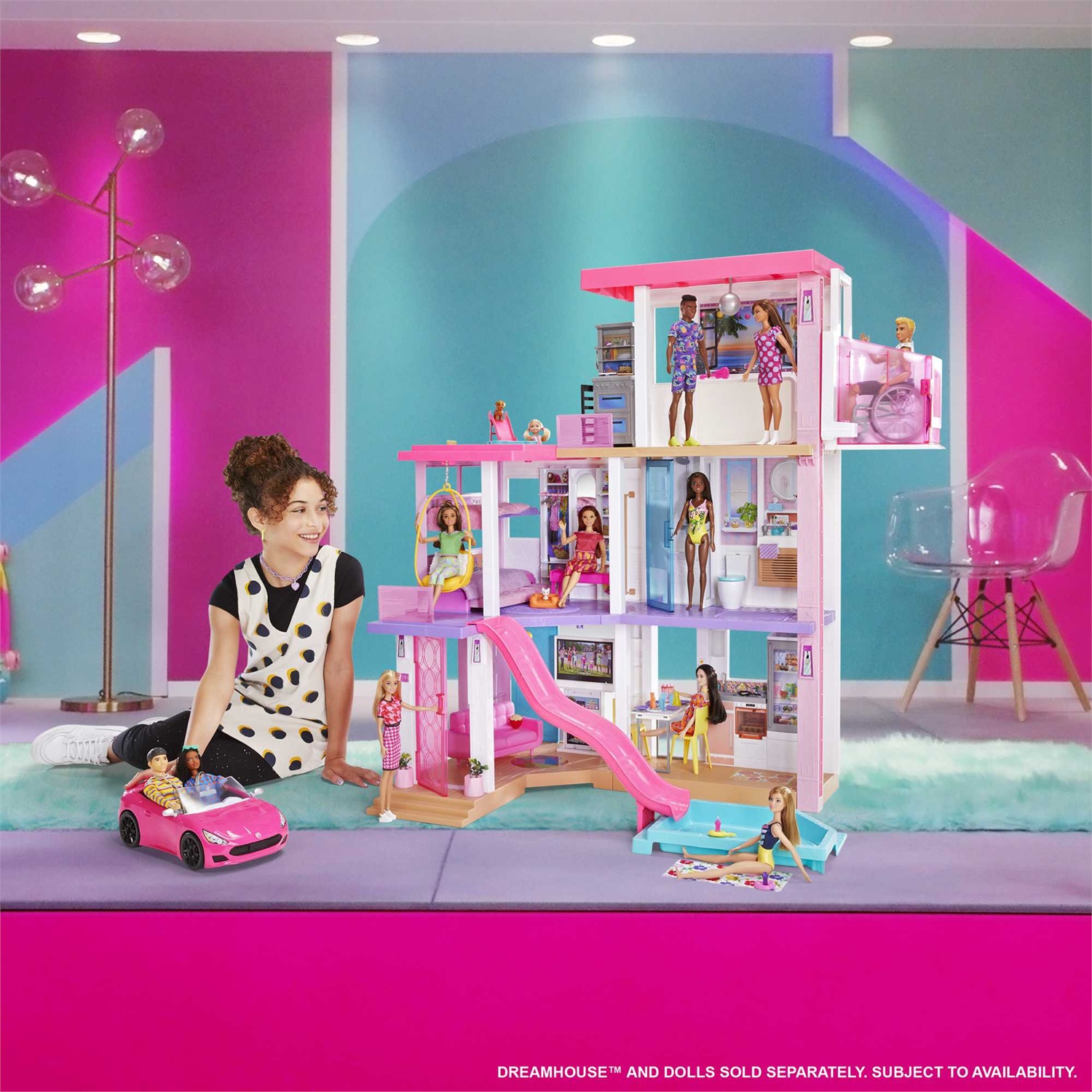 Barbie HBT92 Cabrio Veicolo Decapottabile Rosa a Due Posti con Ruote Funzionanti e Dettagli Realistici - Giocattolo per Bambini 3 Anni