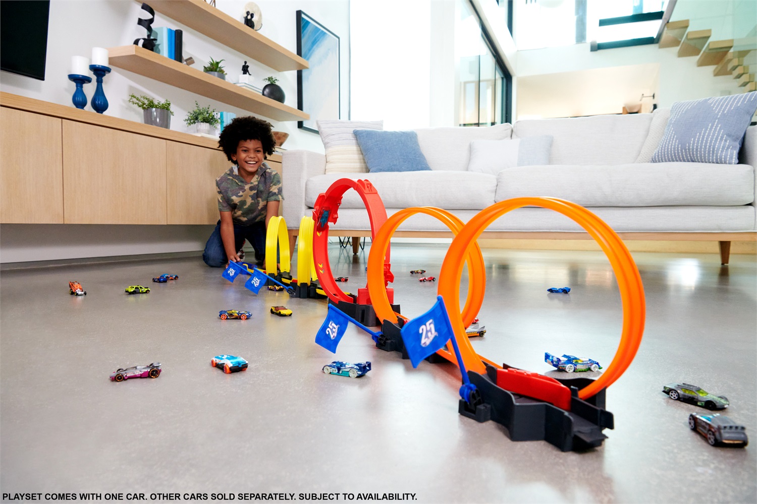 Hot Wheels HDR83 Multi Loop Race-Off - Playset Avvincente per Corse e Acrobazie