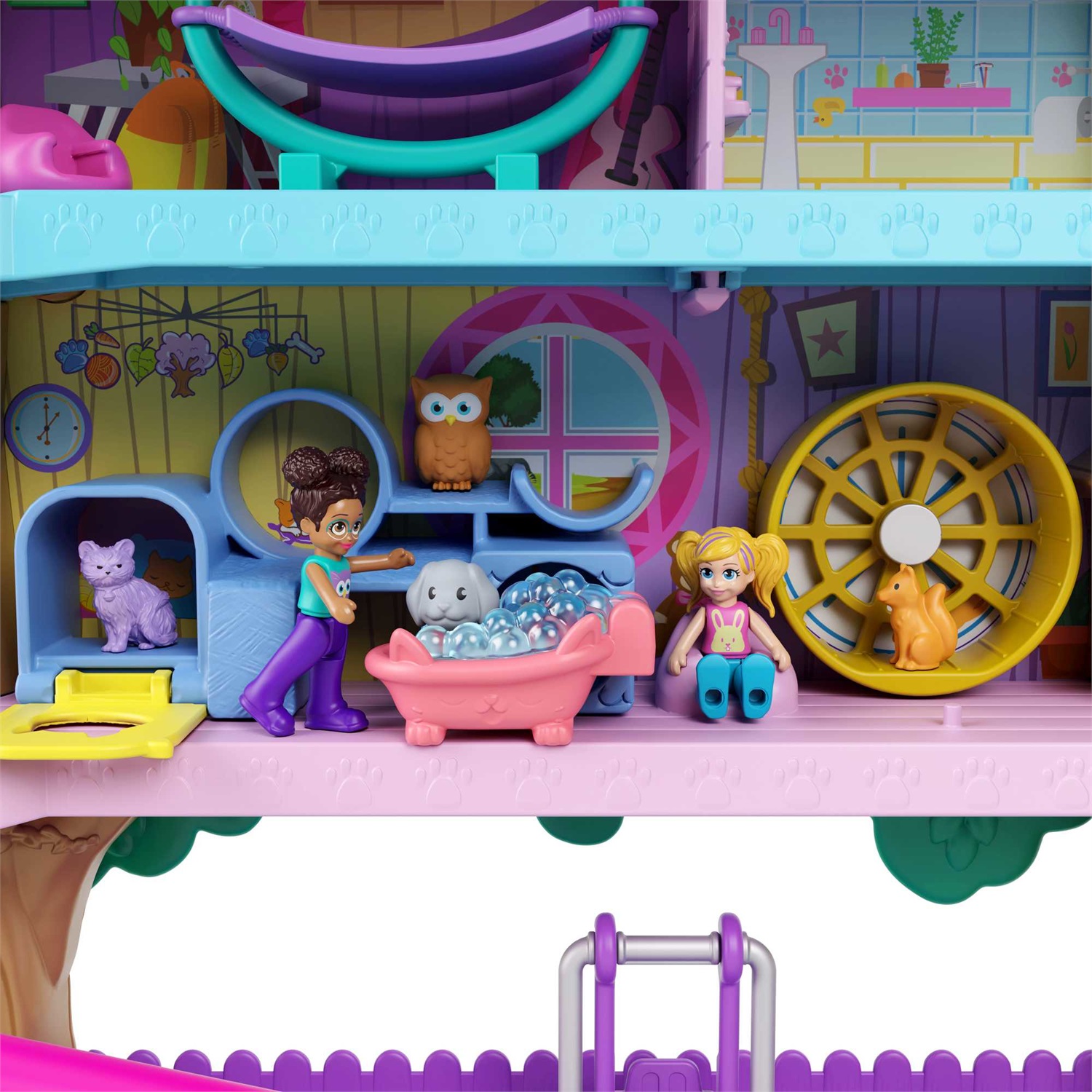 Polly Pocket Pollyville Casa sull'Albero dei Cuccioli, playset a 5 piani, 15+ pezzi gioco: 2 bambole, veicolo, 4 animali e molto altro ancora, idea regalo, Giocattolo per Bambini 4+ Anni