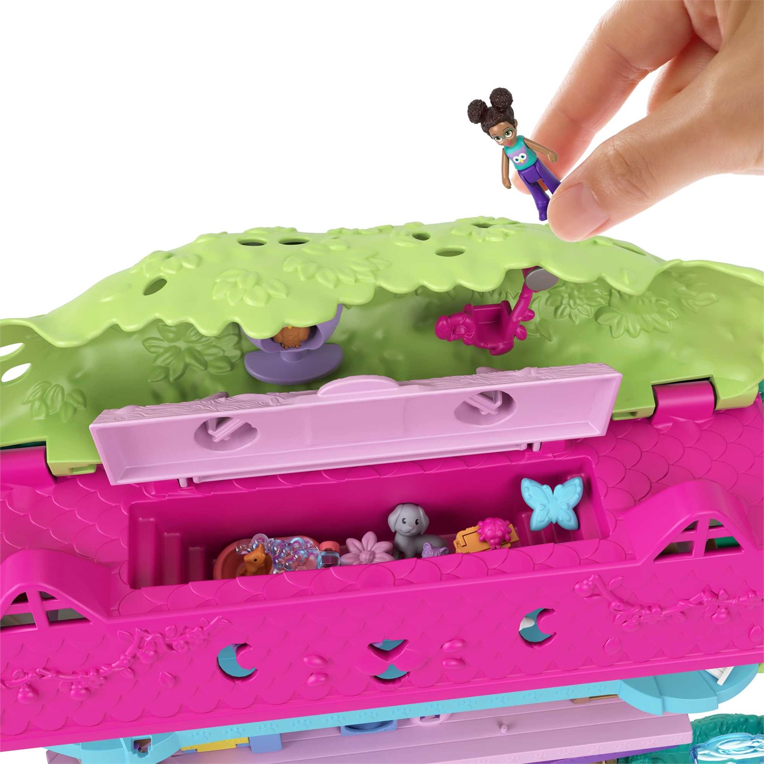 Polly Pocket Pollyville Casa sull'Albero dei Cuccioli, playset a 5 piani, 15+ pezzi gioco: 2 bambole, veicolo, 4 animali e molto altro ancora, idea regalo, Giocattolo per Bambini 4+ Anni
