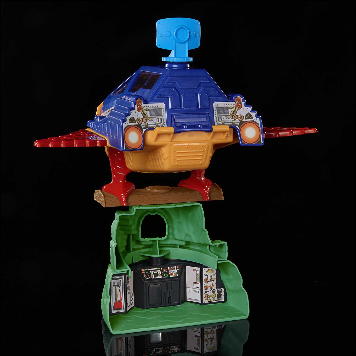 Mattel Masters of the Universe Origins - Talon Fighter e avamposto Point Dread, set da combattimento con jet da supereroe, bunker e accessori, giocattolo per bambini, 6 anni, HKM63