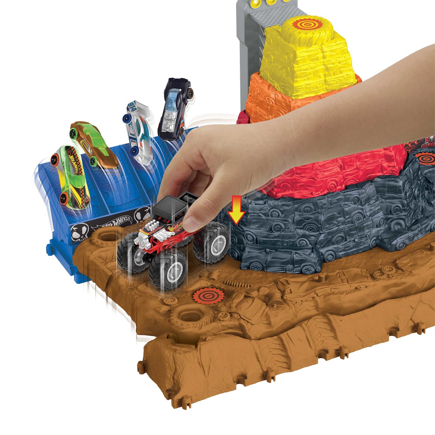 Hot Wheels Monster Trucks Arena degli Scontri Bone Shaker - Set con 1 Bone Shaker e 3 auto da demolire, Giocattolo per bambini 4 Anni, HNB96