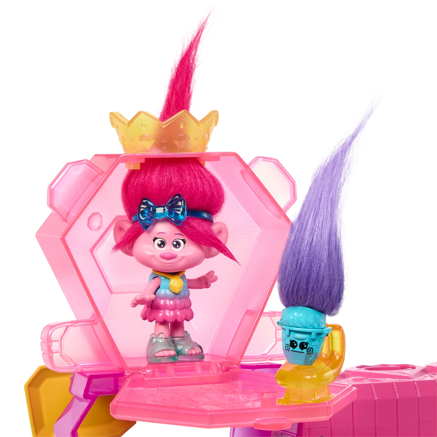 Mattel HNF24 Trolls Playset con Mini Bambola della Regina Poppy, 4 Hair Pops e oltre 25 Accessori