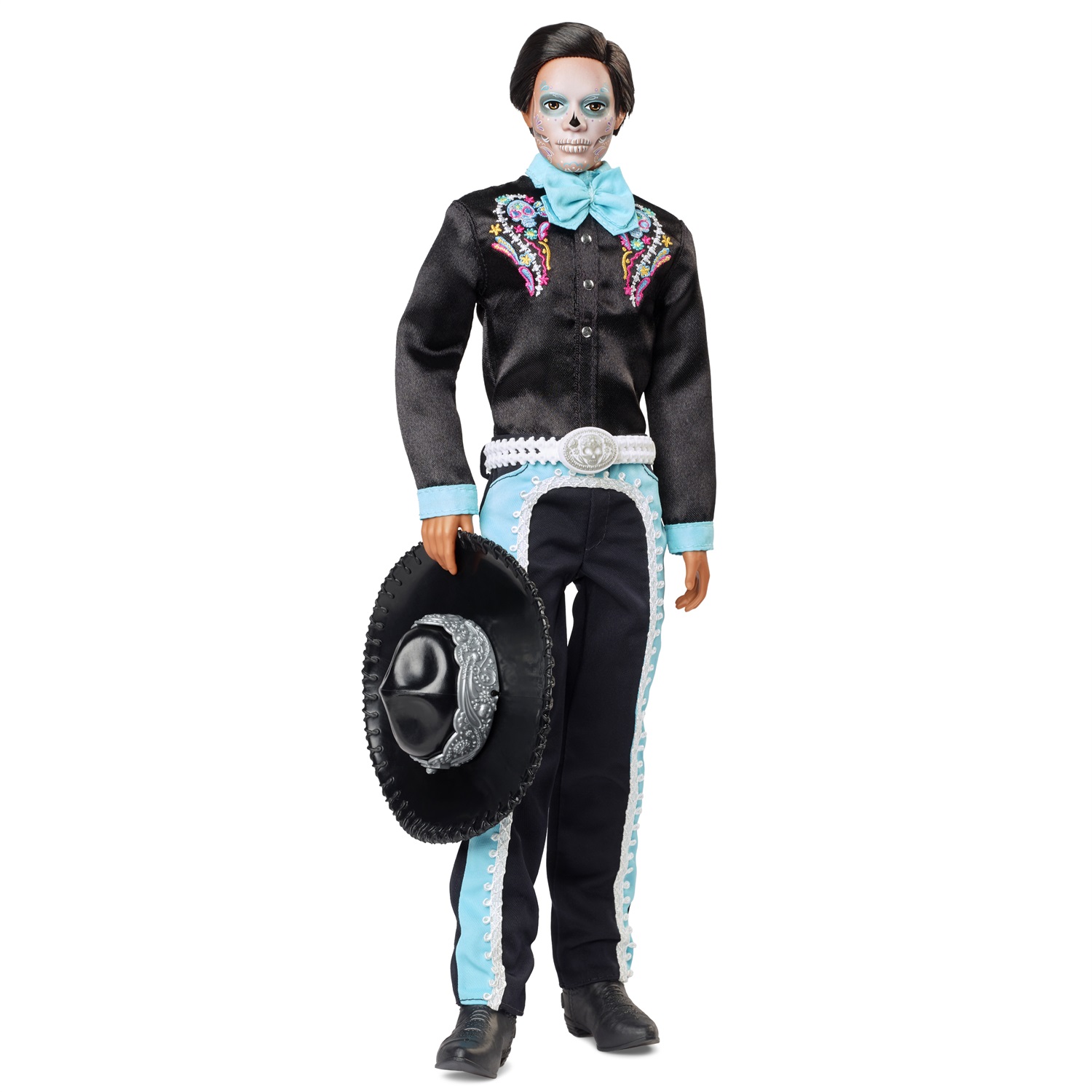 Barbie Ken Día De Muertos 2024 - Bambola da Collezione in Abito Satinato Nero con Dettagli Azzurri, Sombrero e Accessori per Cintura, Giocattolo per Bambini 6 anni, HRM73