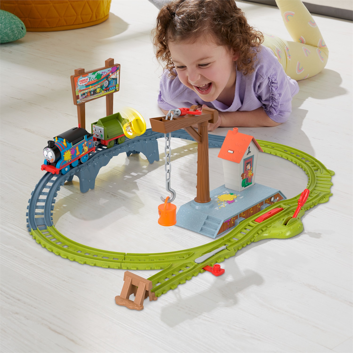 Fisher-Price Thomas & Friends - Pista Avventure a Colori con Treno Motorizzato e Vagone Combina Guai, Playset 1,5 metri per Bambini 3