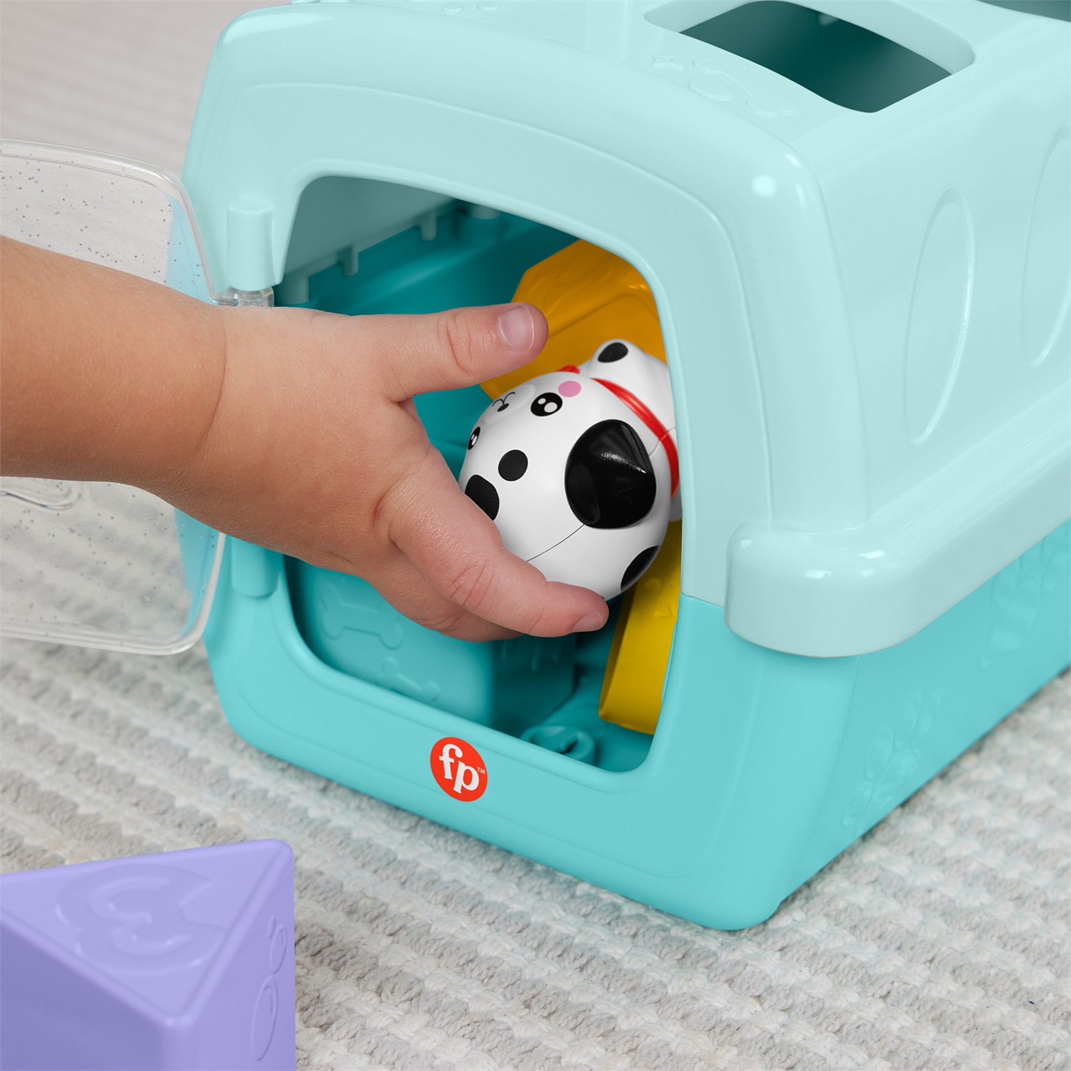 Fisher-Price HTW93 Trasportino Cercaforme Animali con 4 Blocchi e Formine - Giocattolo Educativo per Bambini 6 Mesi