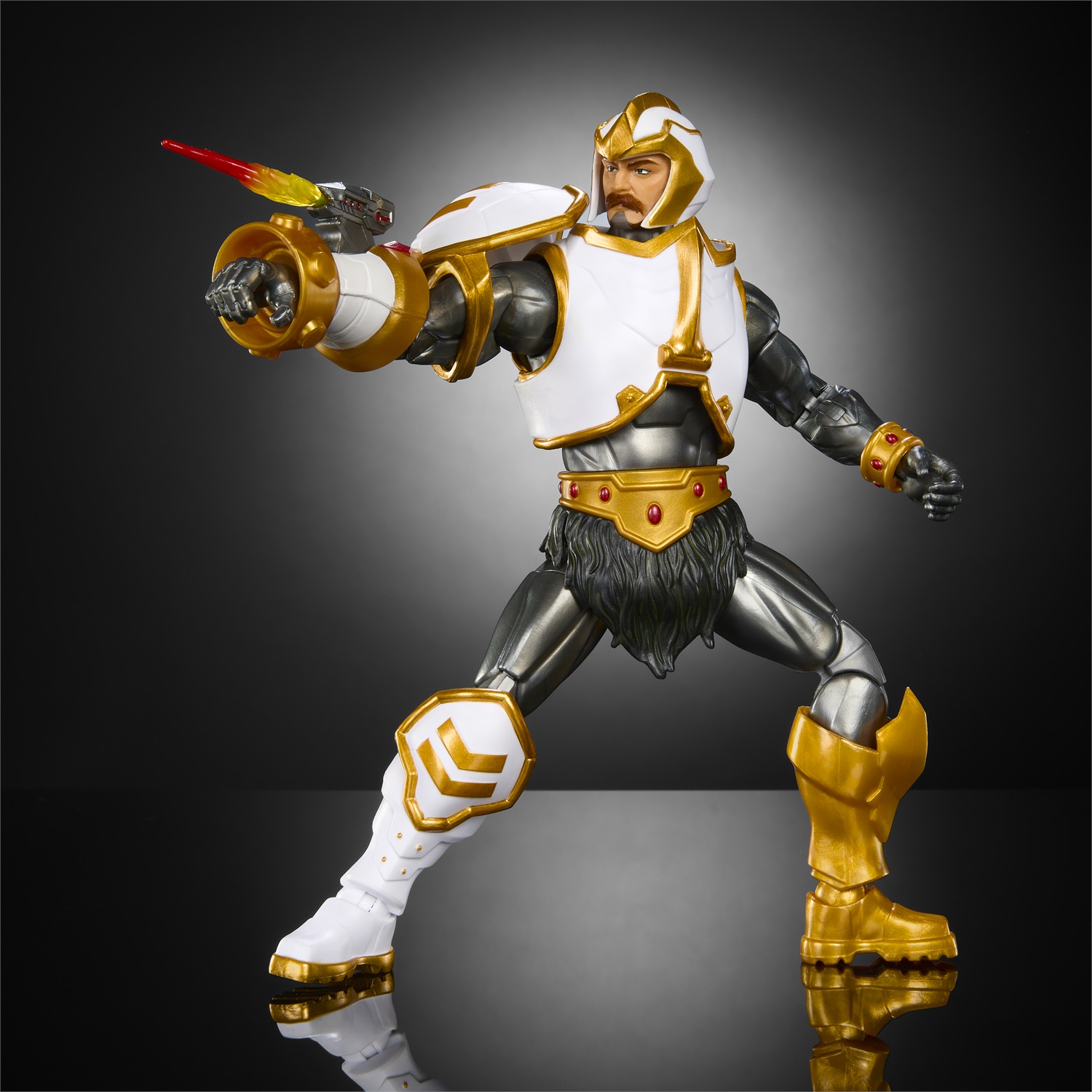 Masters of the Universe Masterverse - New Eternia Manowar, action figure deluxe alta 18 cm con 30 punti d'articolazione, accessori e parti intercambiabili, giocattolo per bambini 6 anni