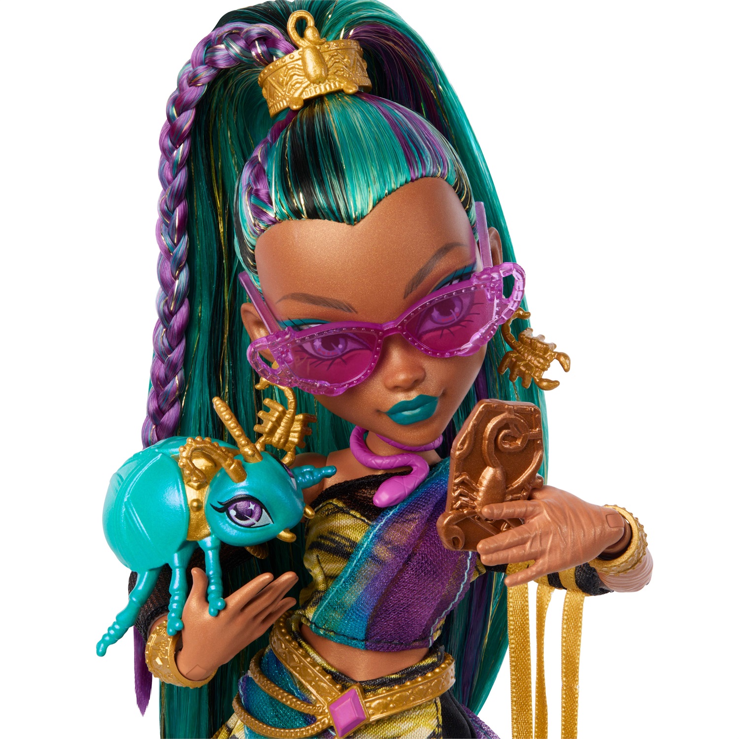 Monster High Nefera De Nile - Bambola Mummia Regale con Amico Scarabeo e 7 Accessori Inclusi, Giocattolo per Bambini 4 Anni, JDR48