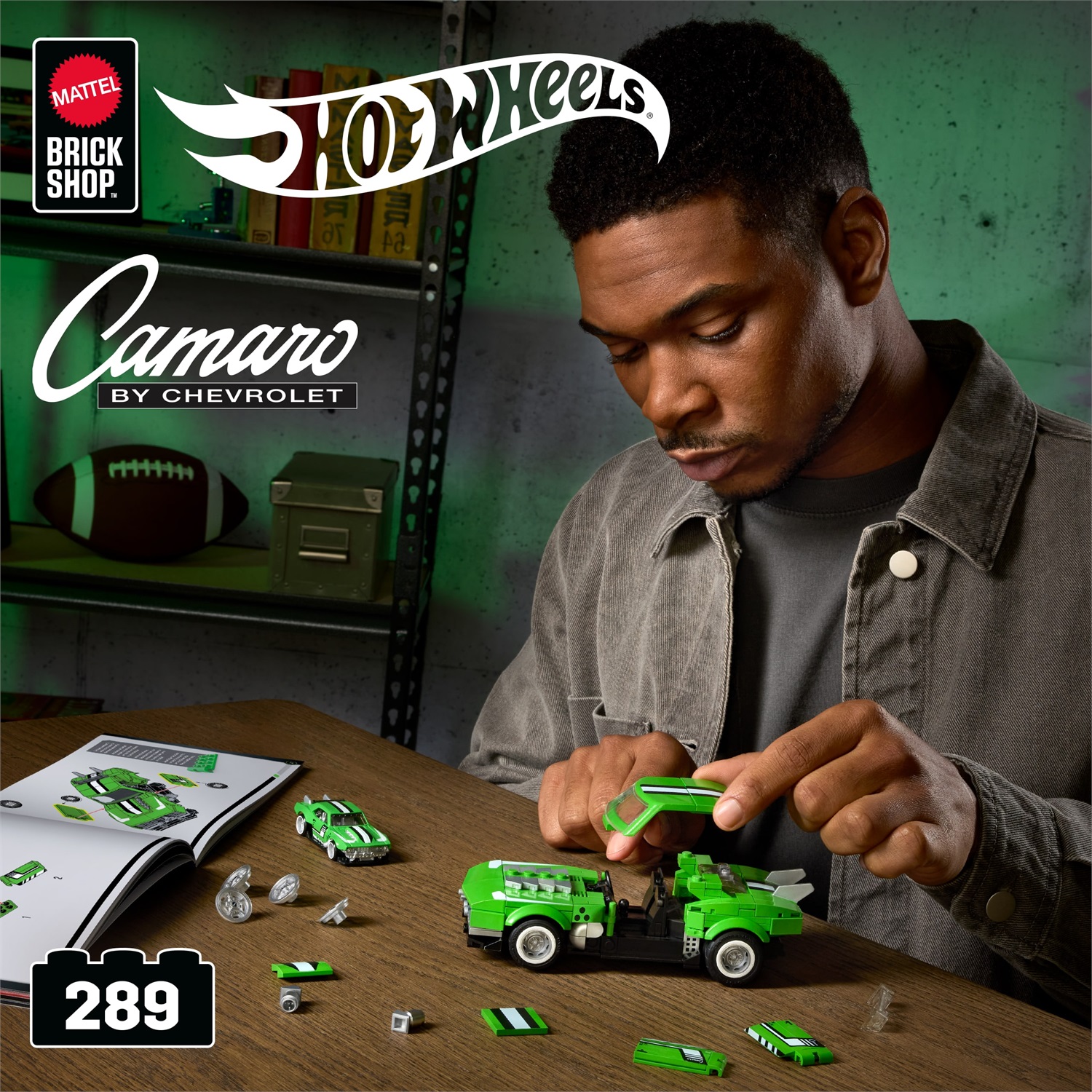 Mattel Brick Shop Custom '68 Camaro - Set da costruire con 289 pezzi, dettagli realistici e adesivi per personalizzazione, 10 anni