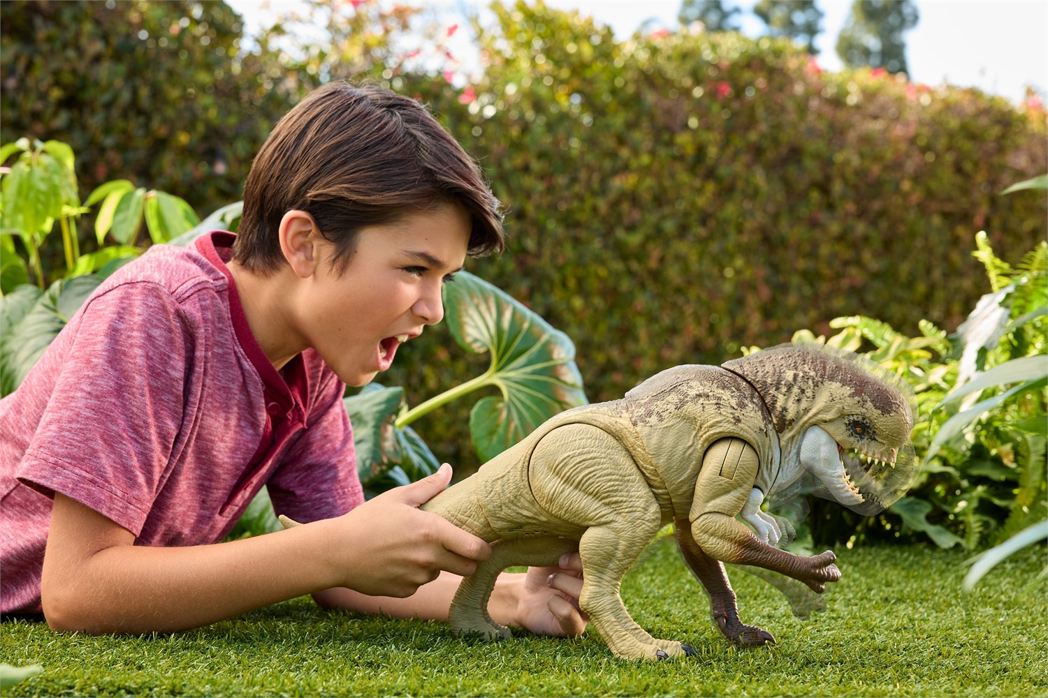 Mattel Jurassic World Rebirth Distortus Rex - Action Figure Dinosauro Villain da 55,9 cm con 2 Mosse d'Attacco