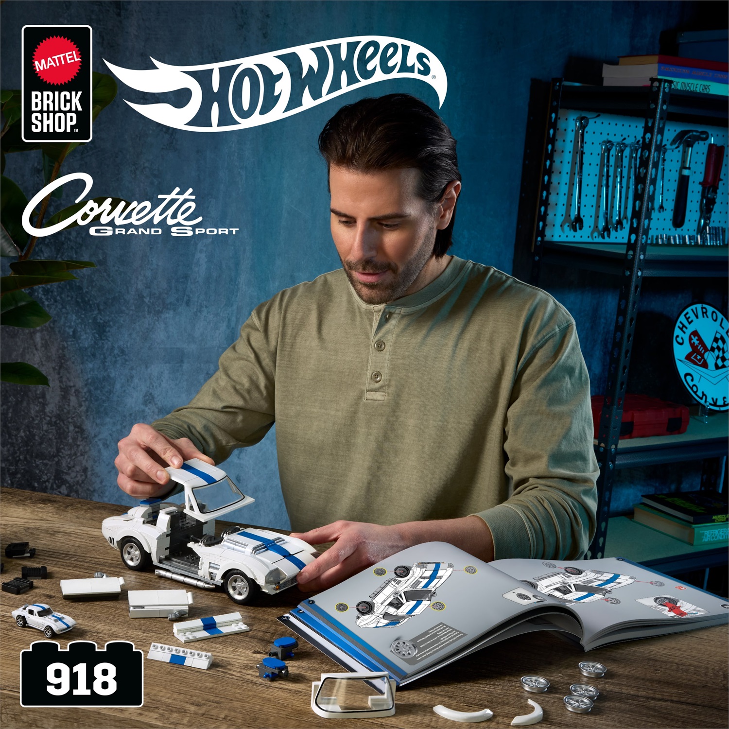 Mattel Corvette Grand Sport - Gioco di Costruzione Hot Wheels, 918 Pezzi, Dettagli Realistici e Adesivi, per Collezionisti e Bambini dai 10 Anni
