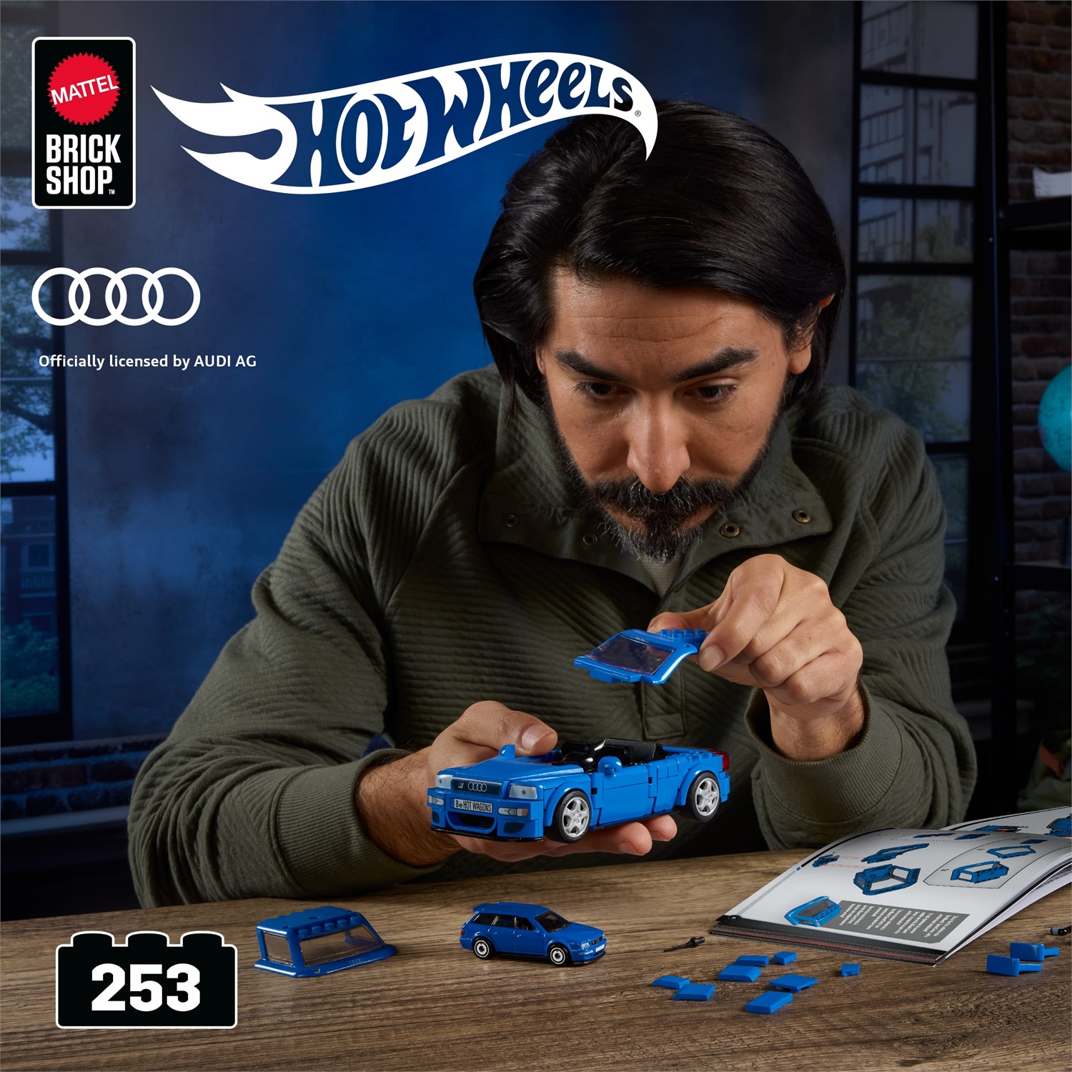 Mattel Brick Shop - Set da costruire '94 Audi Avant RS2 con 252 pezzi, dettagli realistici e adesivi per personalizzazione