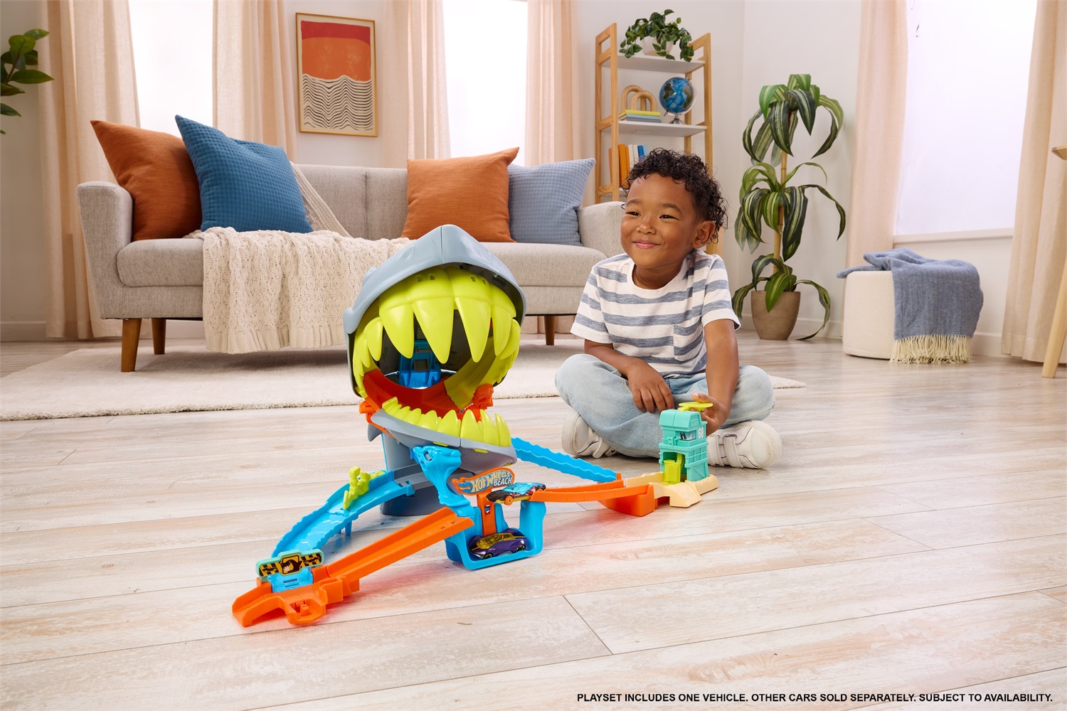 Hot Wheels Squalo Scontri in Spiaggia - Pista con Speed Snap, Veicolo Incluso e Lanciatore per Acrobazie, Adatto per Bambini 4