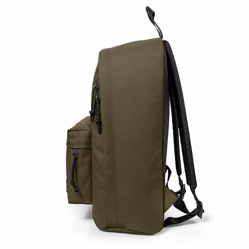 Eastpak OUT OF OFFICE Zaino 27 L - Army Olive (Verde) in Nylon con Scomparto Principale, Tasca Frontale, Schienale Imbottito e Spallacci Regolabili