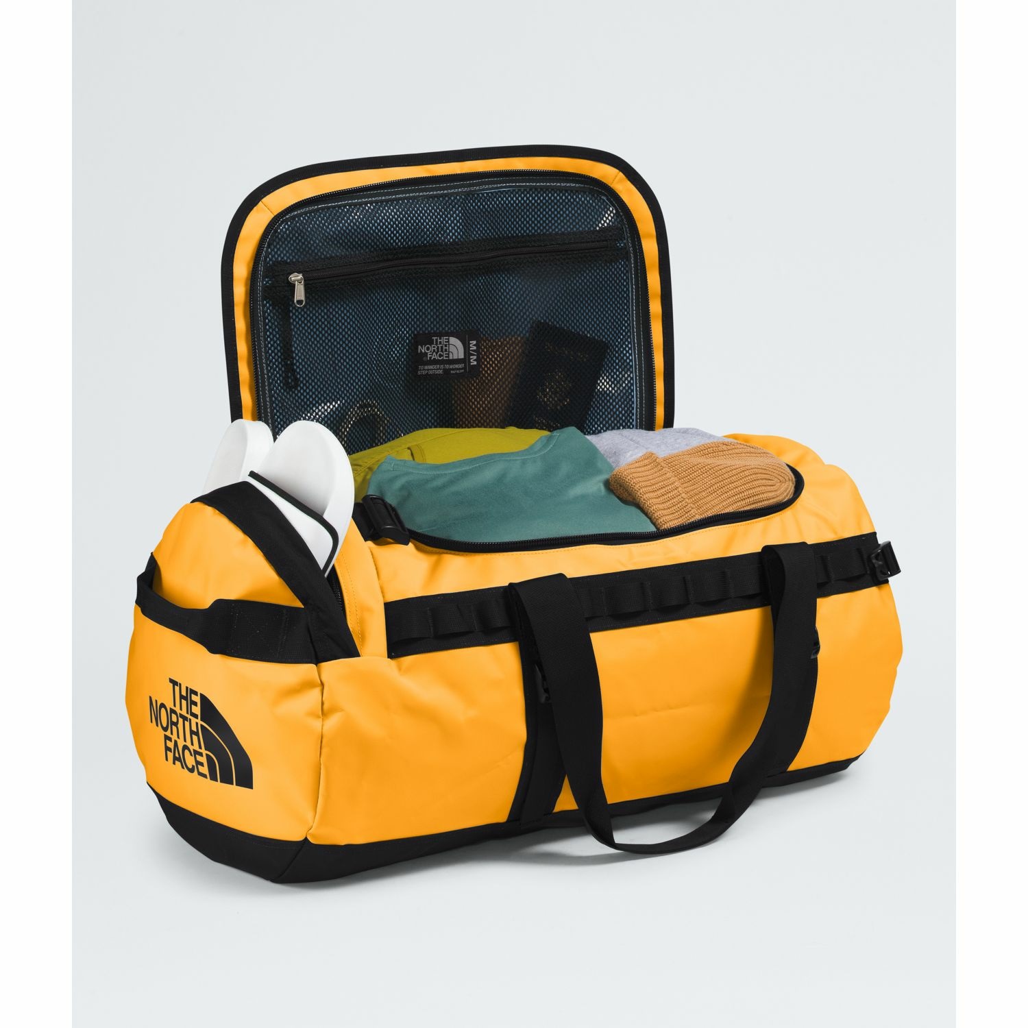 The North Face Base Camp Duffel M - Borsone da Viaggio Impermeabile 71L in Nylon e Poliestere Riciclato - Colore Summit Gold/Black