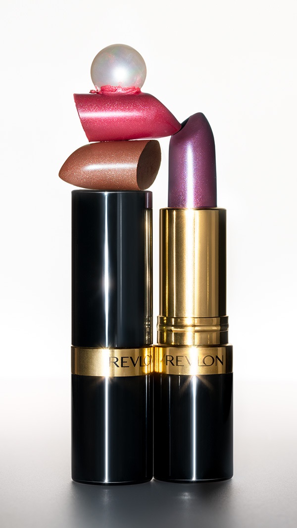Revlon Super Lustrous Rossetto Cremoso 766 Secret Club - 4,2g, Infuso con Vitamina E e Olio di Avocado, Elevata Pigmentazione e Lunga Durata