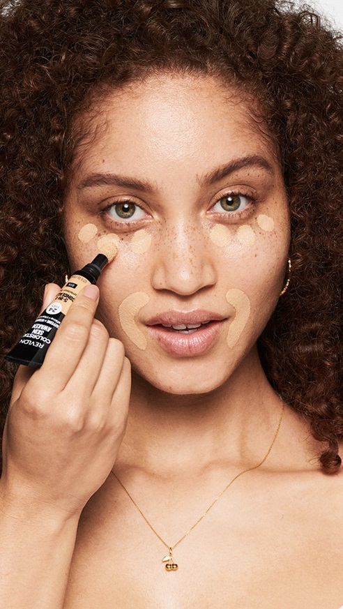 Revlon ColorStay Skin Awaken 5-in-1 Concealer 005 Fair - Correttore Viso Leggero e Cremoso con Caffeina e Vitamina C, Idratante e Illuminante, 8ml