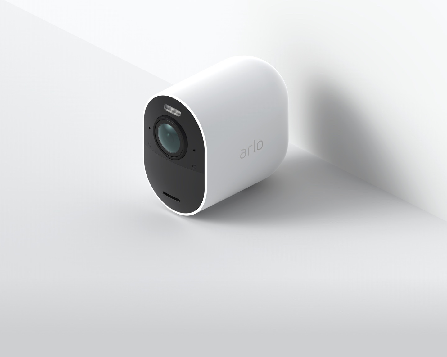 Arlo VMS5240 Telecamera di sicurezza IP 4K Interno ed Esterno Bianco con Montaggio a Parete e Angolo di Visione 180°