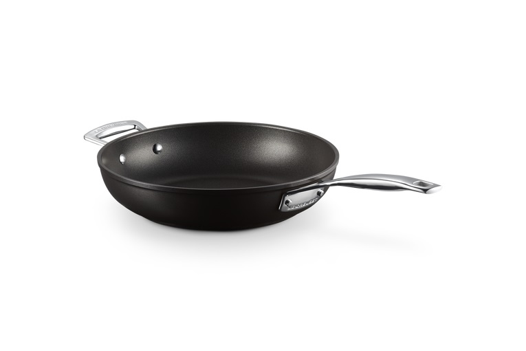 Le Creuset Padella Alta Antiaderente in Alluminio con Manico Lungo - Ø 28 cm, PFOA Free, Compatibile con Induzione