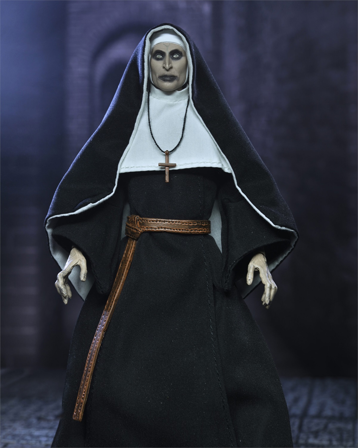 NECA The Conjuring Universe Ultimate Action Figure The Nun (Valak) 18 cm con accessori intercambiabili
