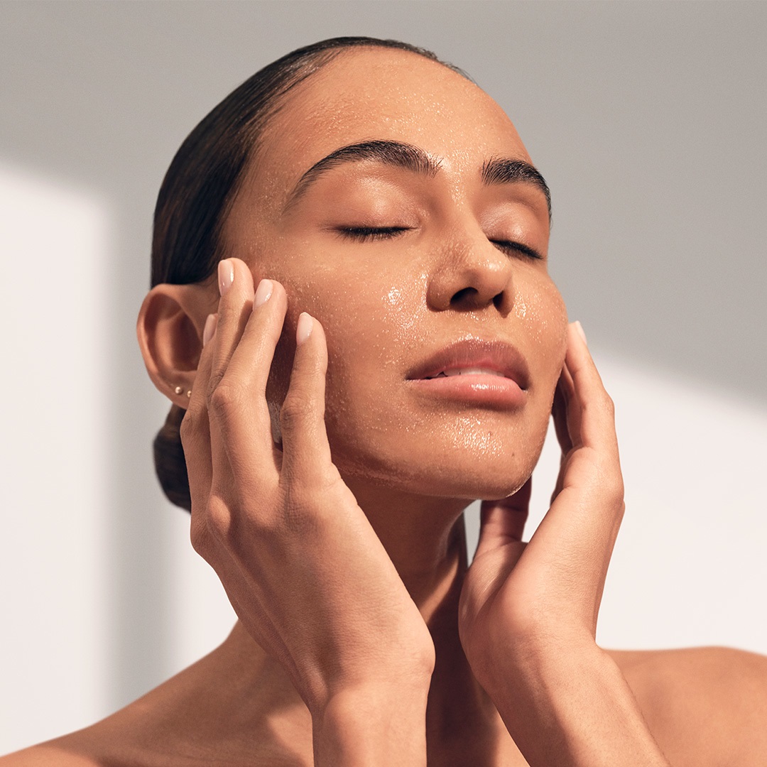 ELEMIS Pro-Collagen Glow Boost Exfoliator 100 ml - Peeling viso delicato, esfoliante che illumina e leviga la pelle