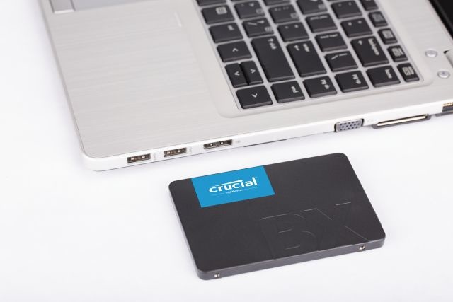 Crucial BX500 SSD Interno 240 GB 2.5