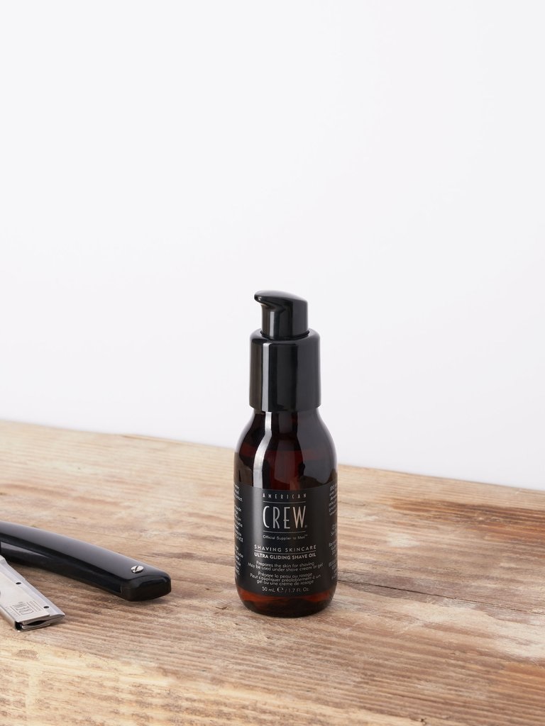 American Crew Ultra Gliding Shave Oil - Olio da Rasatura Uomo 50 ml per una Rasatura Liscia e Comfortevole