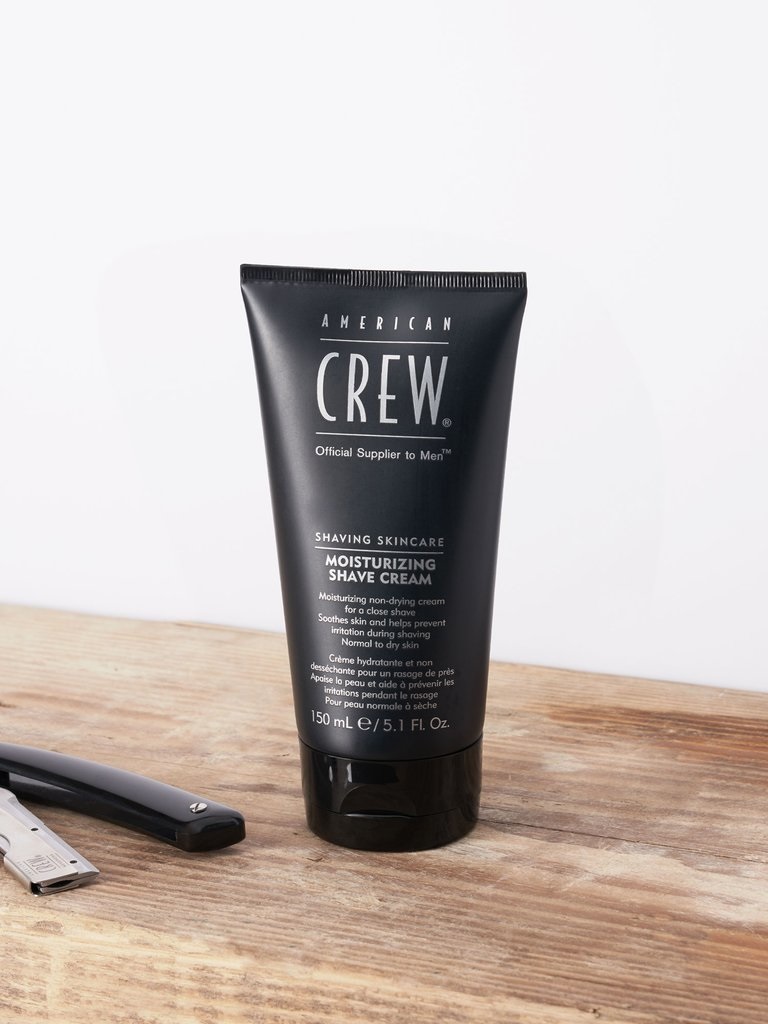 American Crew Moisturizing Shave Cream - Crema da barba idratante per uomo 150 ml, arricchita con vitamine A e B