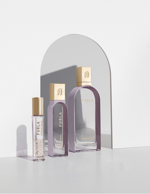 Furla Irresistibile Eau de Parfum Donna 100 ml - Fragranza Floreale-Verde con Note di Fiori d'Arancio e Camelia Bianca