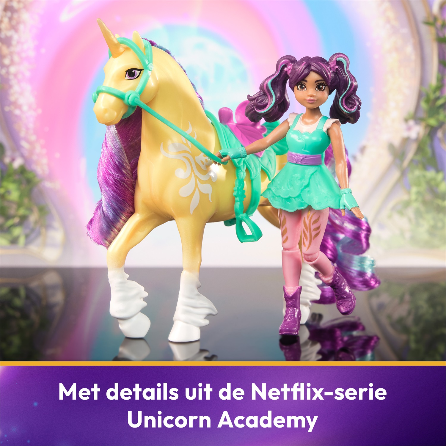 Spin Master Unicorn Academy Set con Bambola Ava e Unicorno Leaf, 11,5 cm, 2 Accessori per l'Equitazione e Strumento per lo Styling dei Capelli, Giocattolo per Bambine 4 Anni