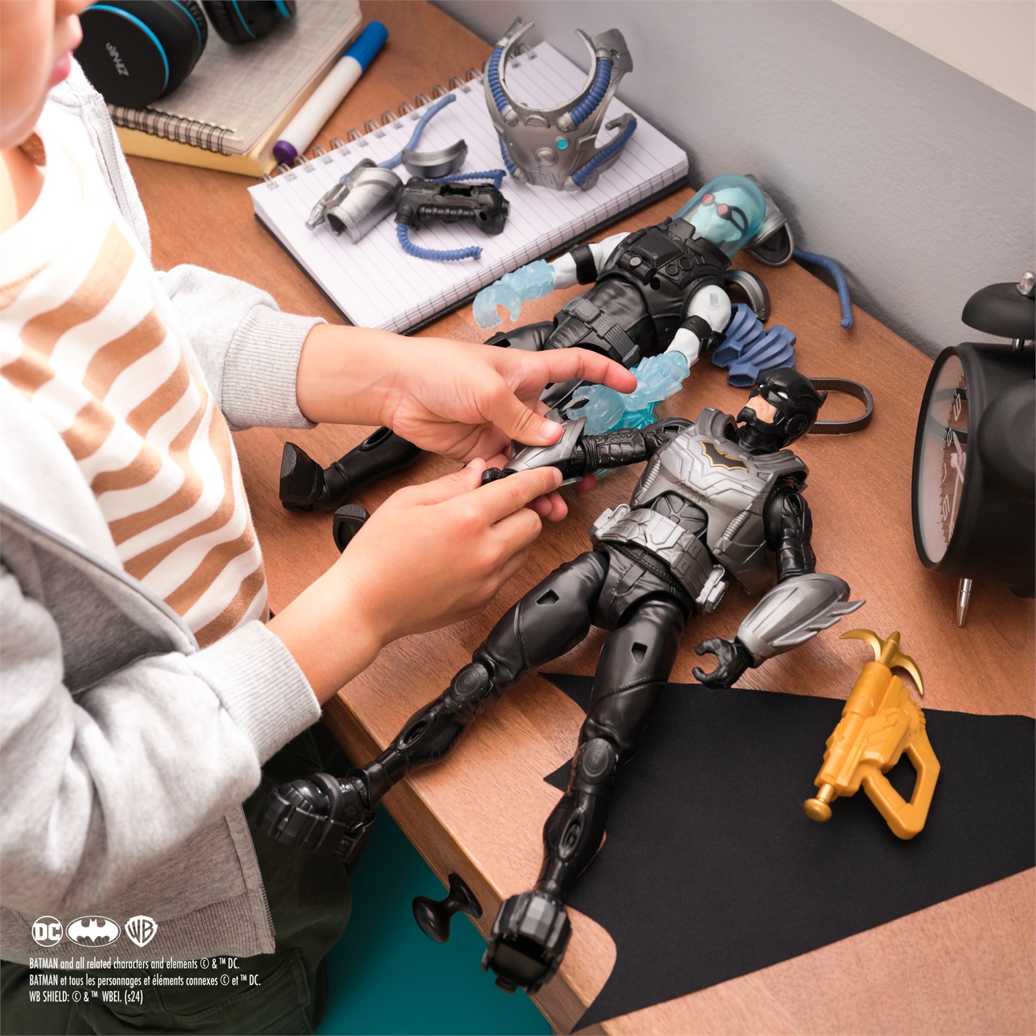 DC Comics Batman Adventures Battle Pack - Set di Action Figures Batman e Mr. Freeze 12in