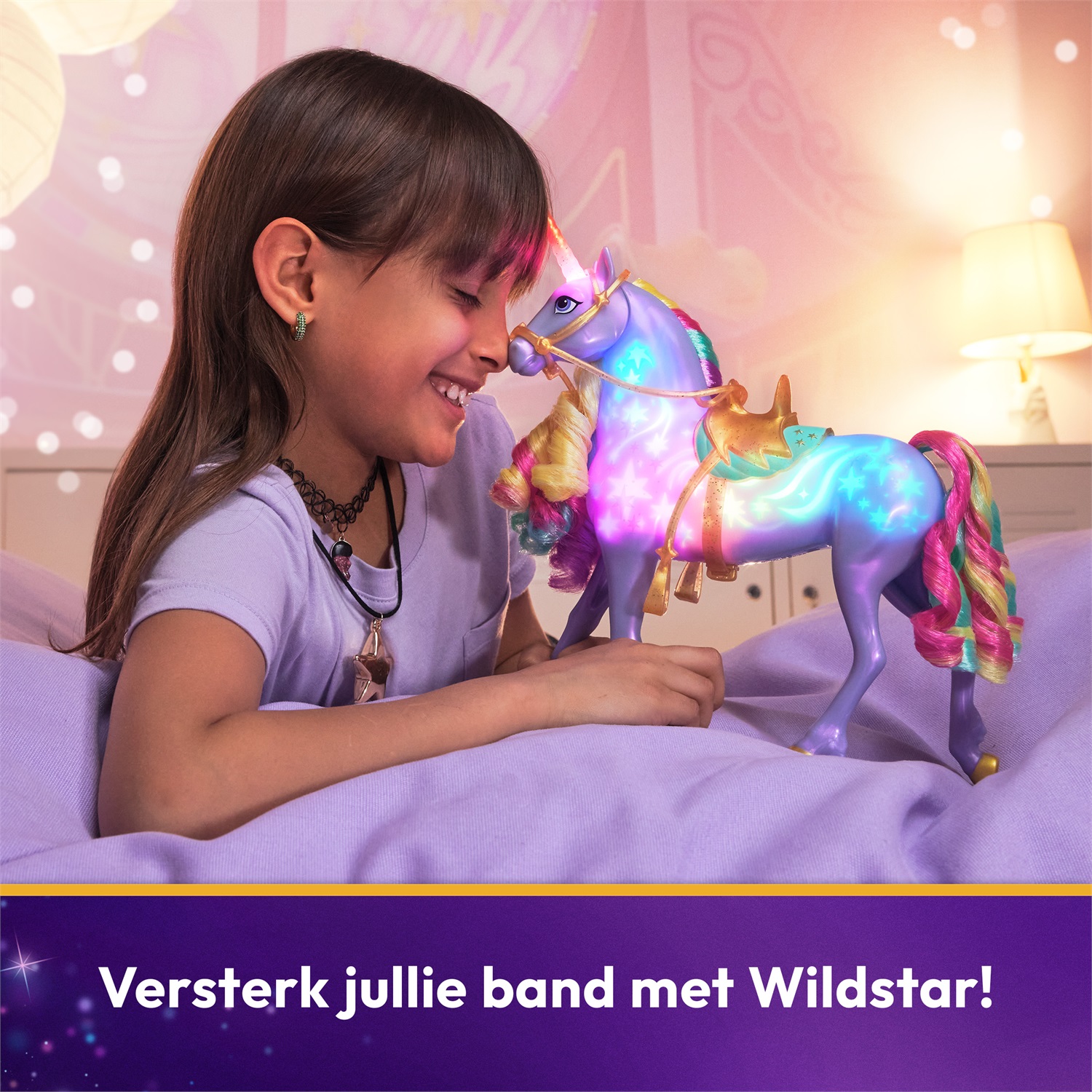 Spin Master Unicorn Academy Rainbow Light-up Wildstar - Unicorno Interattivo con Luci Arcobaleno, Suoni e Musica, 28 cm, per Bambine 4 Anni