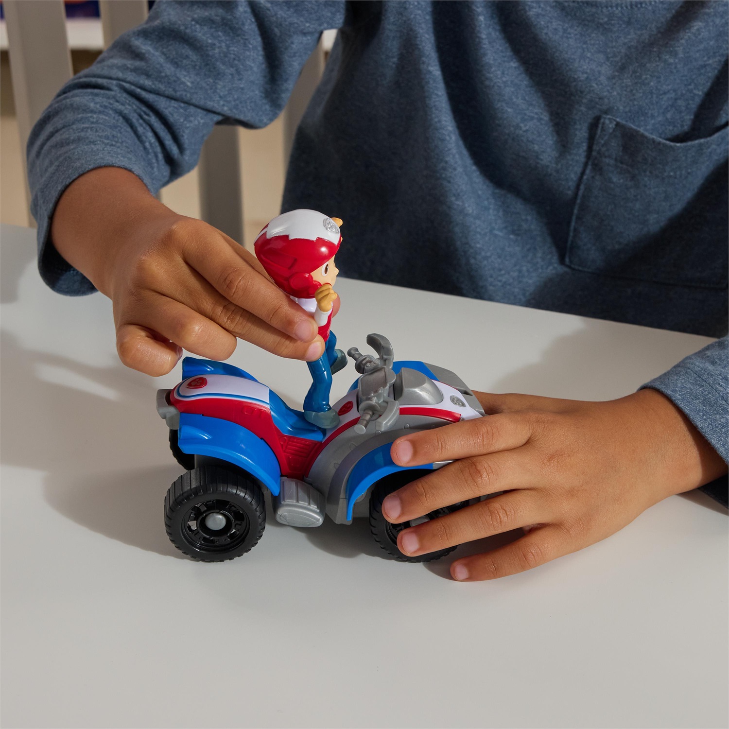 Spin Master Paw Patrol Quad di Ryder - Veicolo Giocattolo con Action Figure da Collezione, Ruote Funzionanti e Plastica Riciclata, Età 3