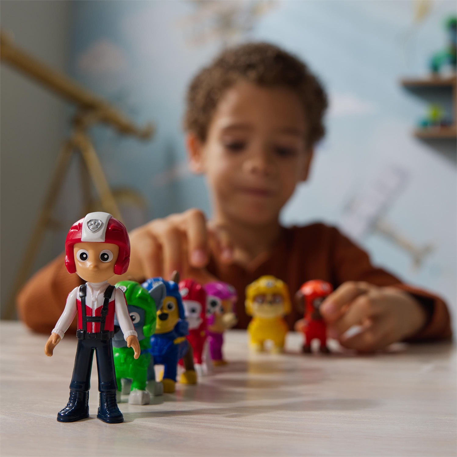 Spin Master PAW Patrol Air Rescue - Confezione Regalo con 7 Cuccioli Collezionabili: Chase, Ryder, Marshall, Rocky, Rubble, Zuma e Skye - Giocattoli per Bambini dai 3 Anni in su