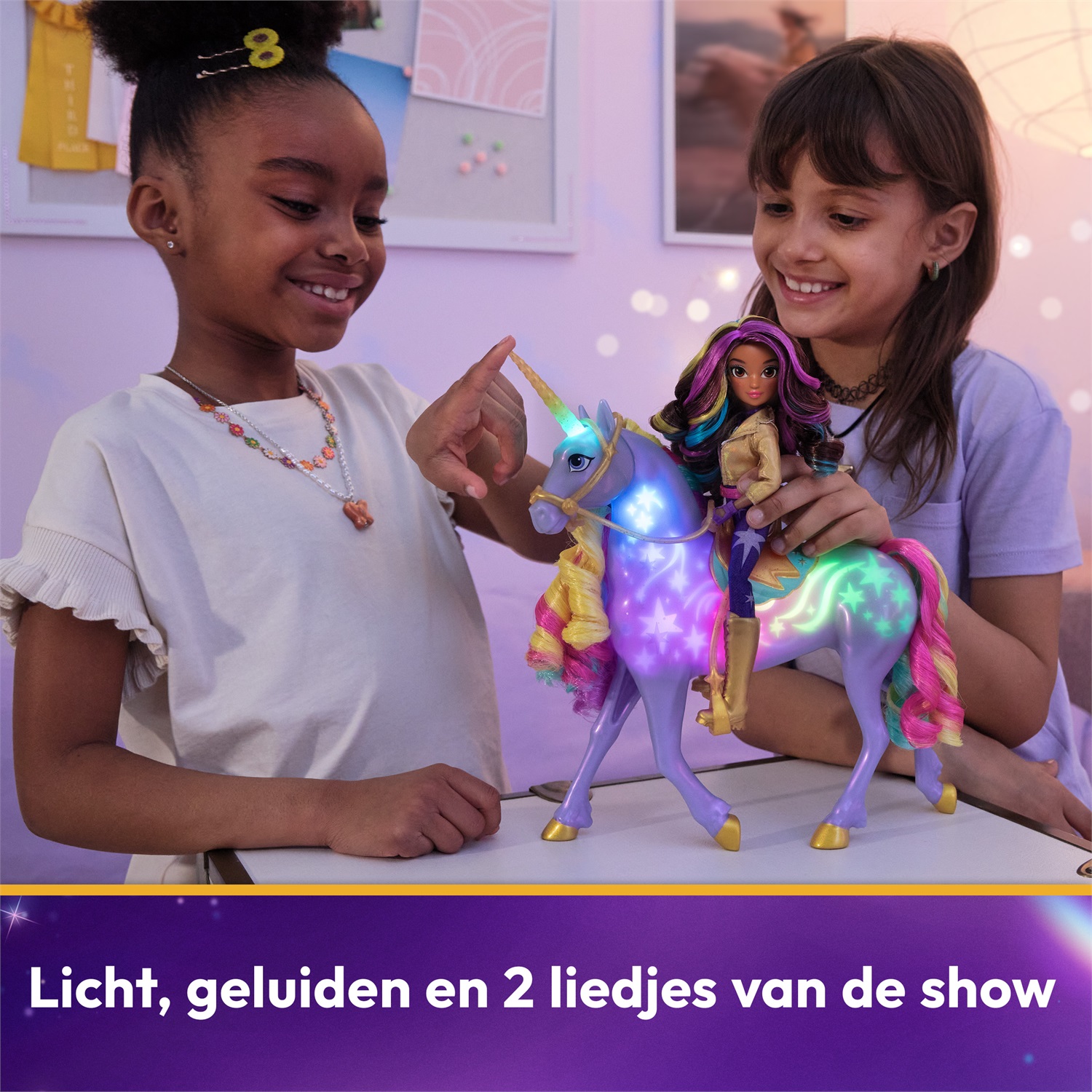 Spin Master Unicorn Academy, Sophia & Interactive Rainbow Light-up Wildstar Unicorn - Giocattolo Interattivo con Luci e Suoni per Bambine dai 4 Anni in Su