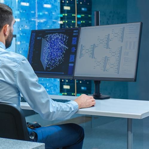 Ergotron LX Dual Stacking Arm Supporto da Tavolo per Monitor Fino a 40'' (101,6 cm) con Altezza Regolabile, Nero Opaco