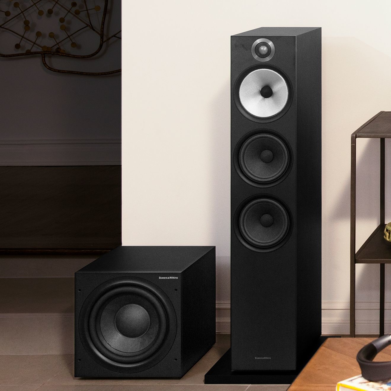 Bowers & Wilkins ASW610 Nero - Subwoofer attivo 200 W, 10 pollici